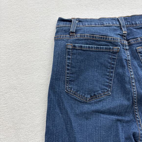 NYDJ Tummy Tuck Jeans Women Size 12 Bootcut Blue Denim Slimming Style 4000 - Picture 13 of 14